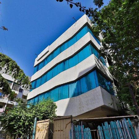 The Sky Imperial Hotel Yahvi فَدودارا المظهر الخارجي الصورة