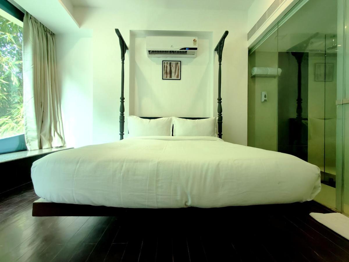 The Sky Imperial Hotel Yahvi فَدودارا المظهر الخارجي الصورة